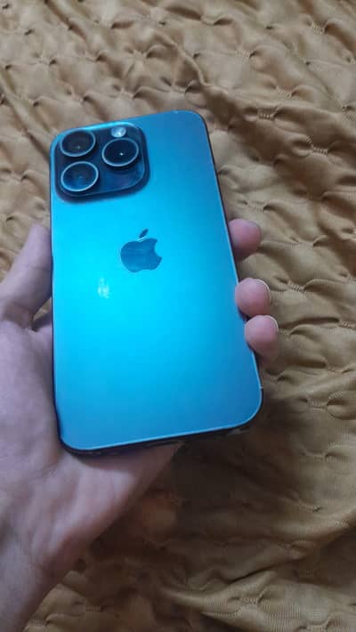 Apple iPhone 15 Pro