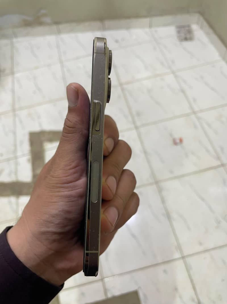 Apple iPhone 14 Pro 6