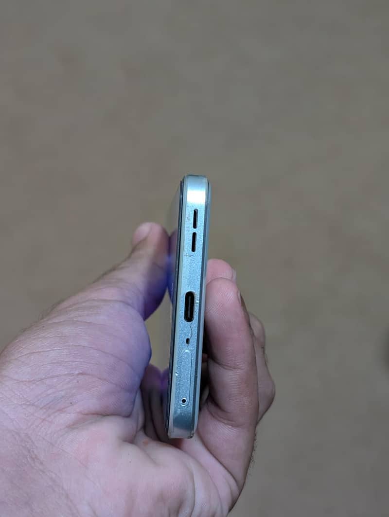 One Plus Ace 2V 2