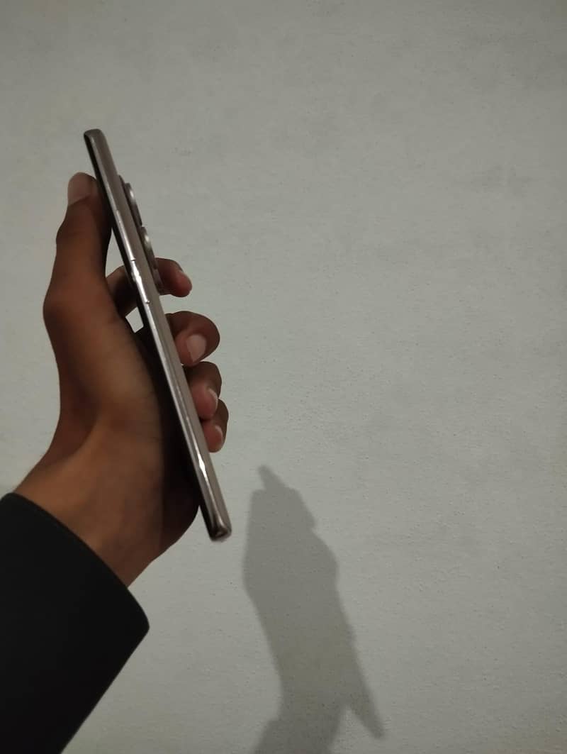 Redmi Note. 14pro 8/256 4
