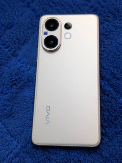 Vivo V60