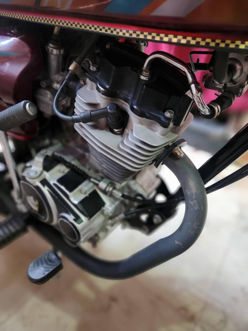 Engine seal 3