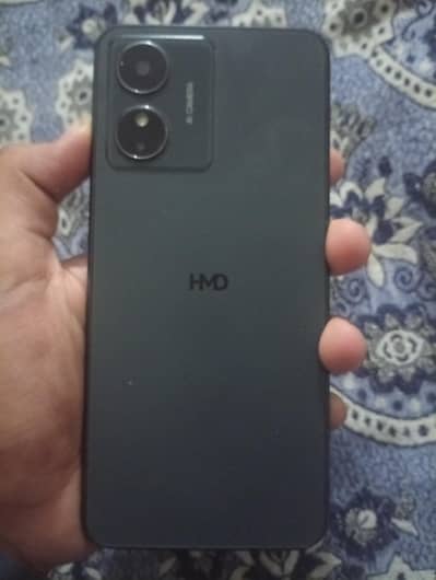HMD Aura 2