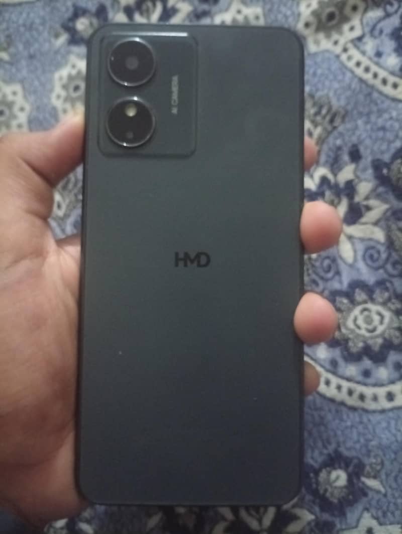 HMD Aura 2 0