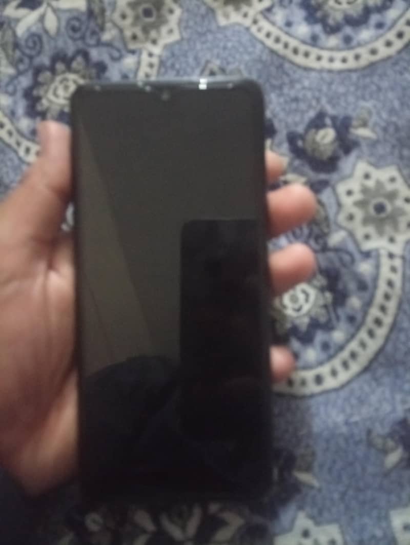 HMD Aura 2 1