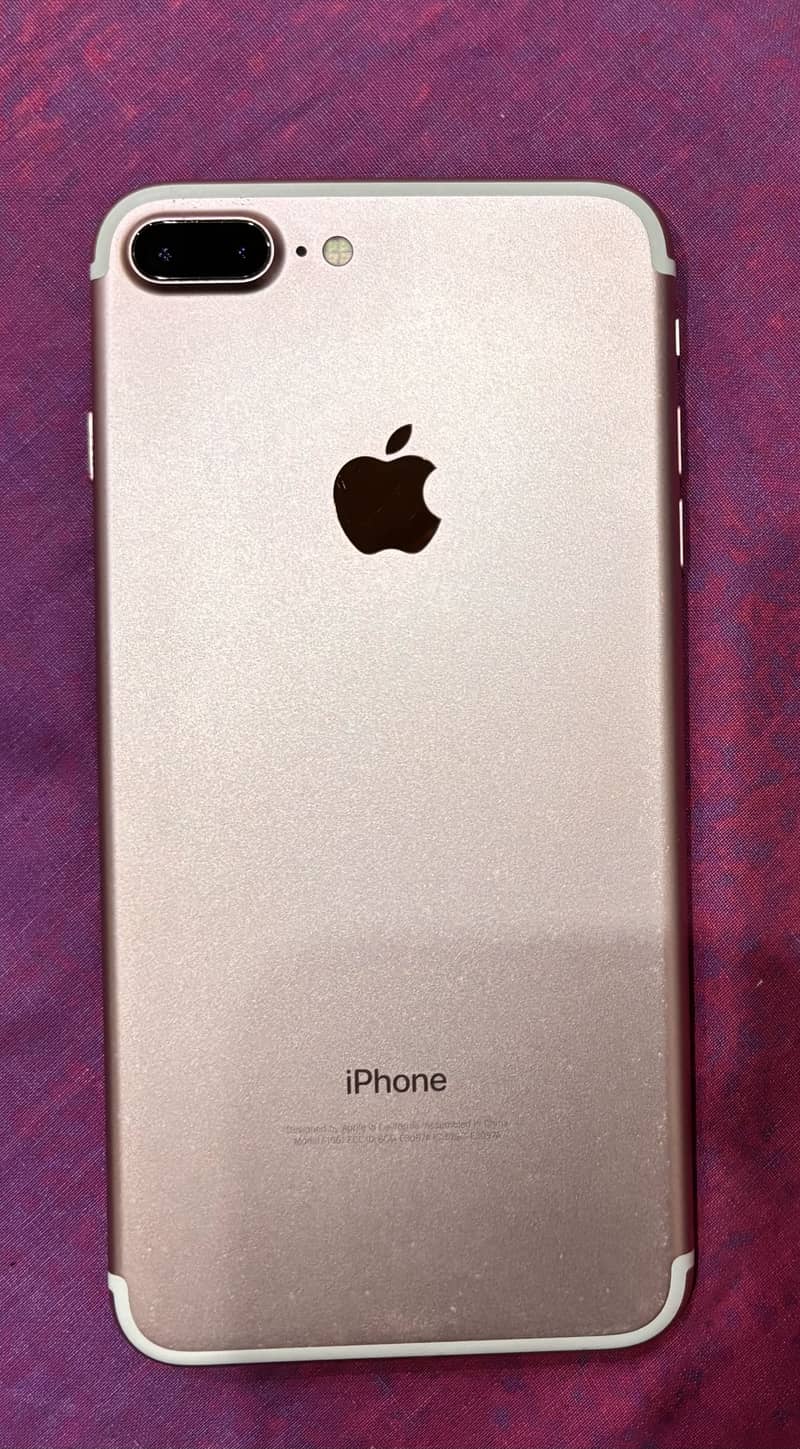 Apple iPhone 7 Plus 0