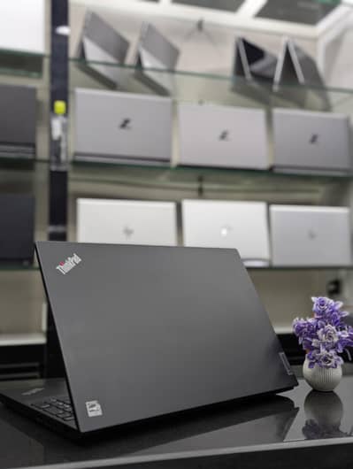Lenovo ThinkPad P15v | i7-12th Gen | High-Performance Laptop