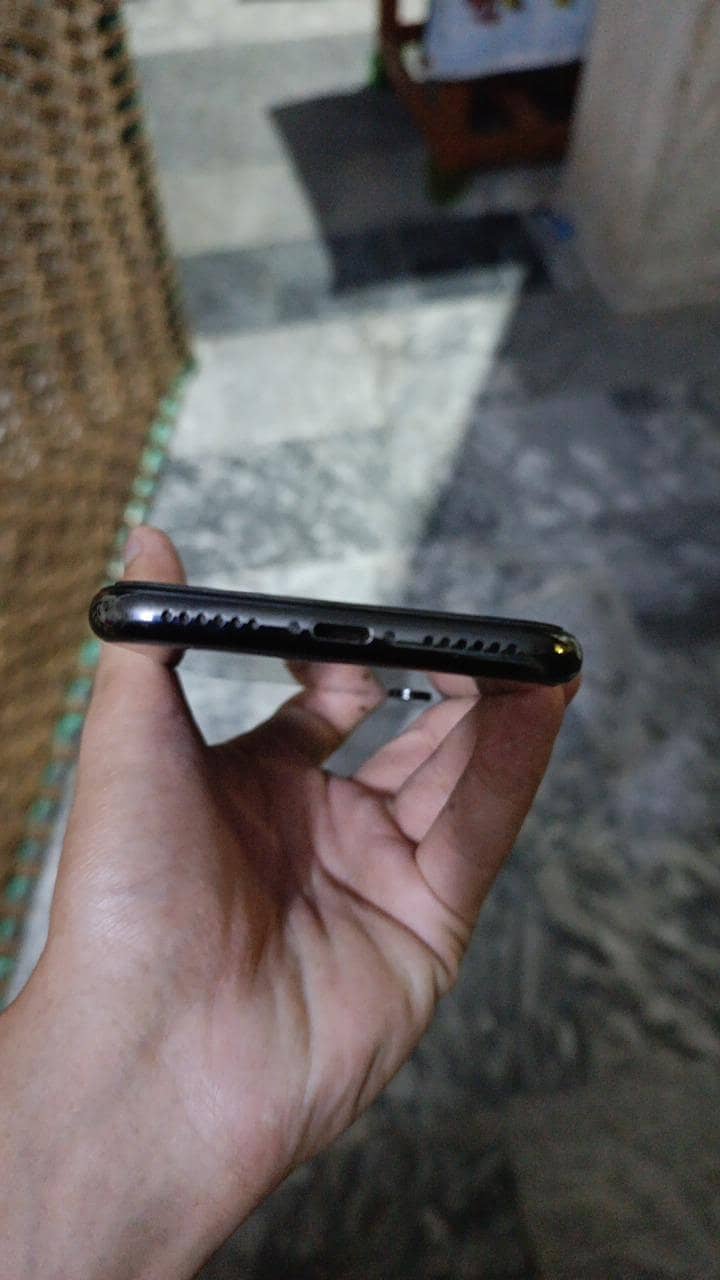 Apple iPhone X 1