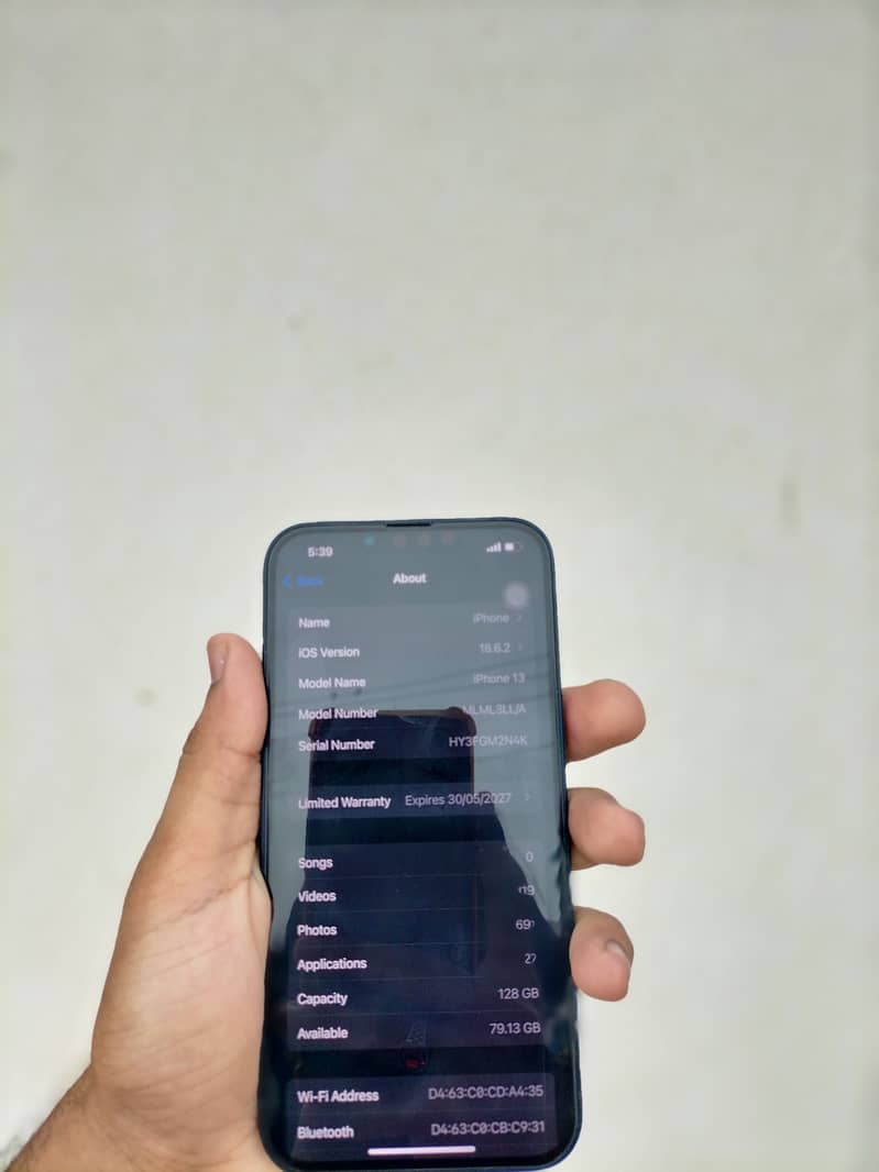 Apple iPhone 13 2