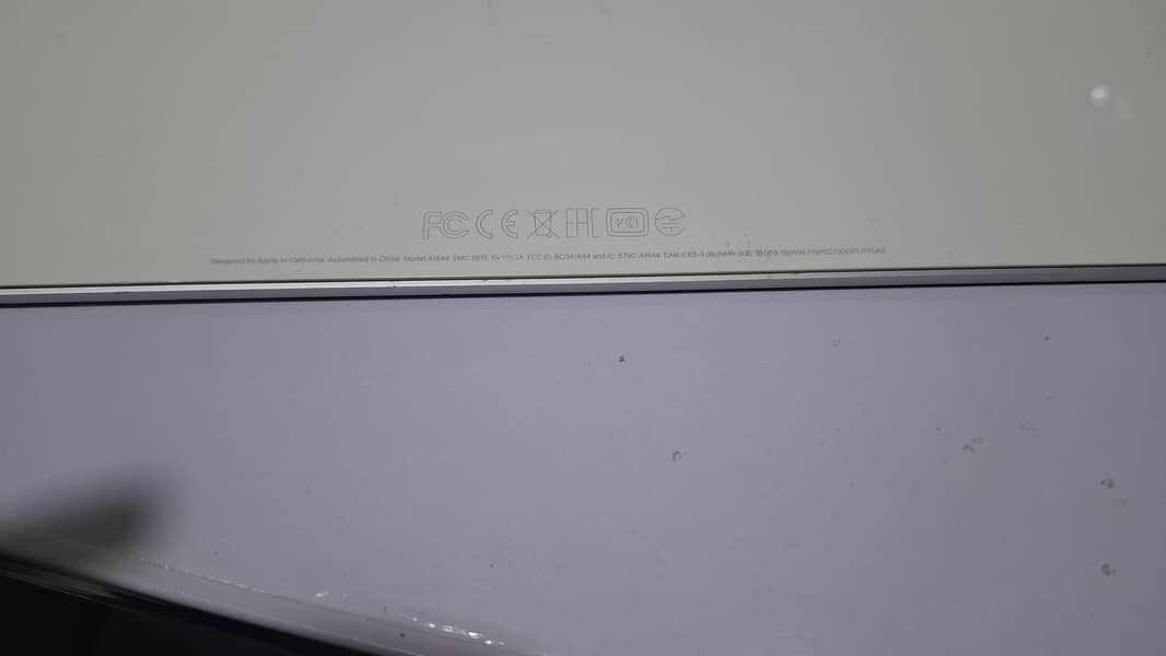 Apple Magic Keyboard A1644 2