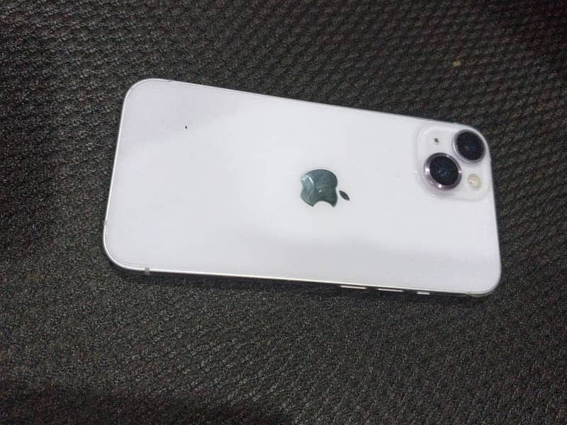 Apple iPhone 14 2
