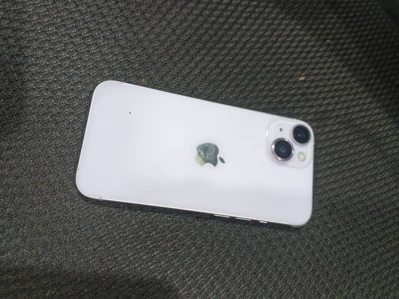 Apple iPhone 14 10