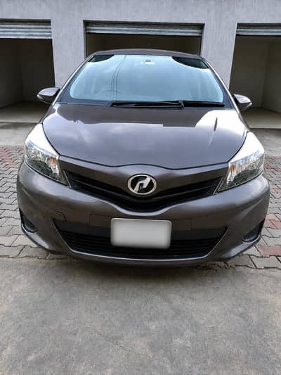 Toyota Vitz 2013