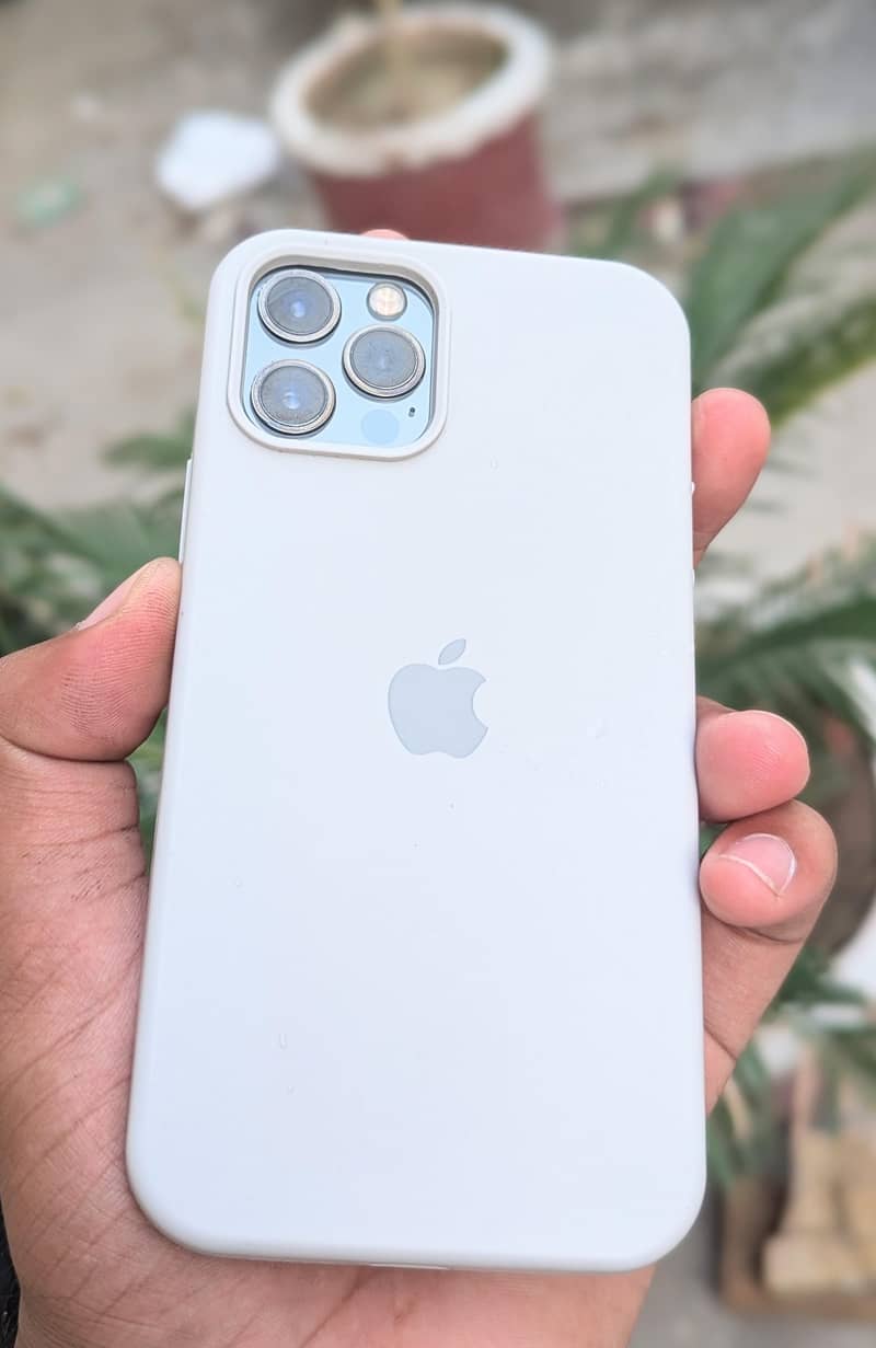 Apple iPhone 12 Pro 5