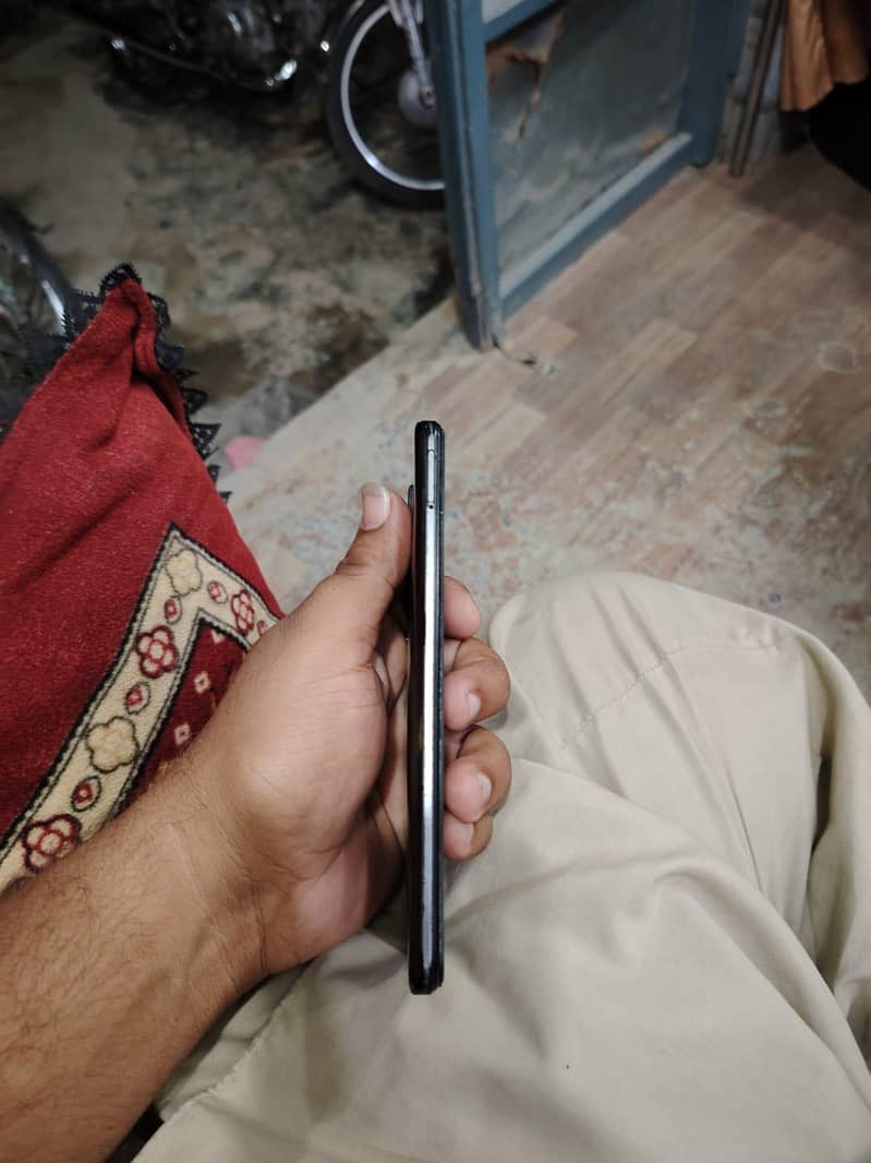 Realme 8 4