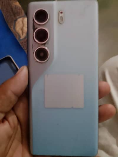 Tecno CAMON 40 Pro