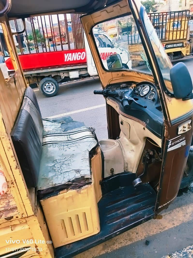 auto loader rickshaw sazghar 4