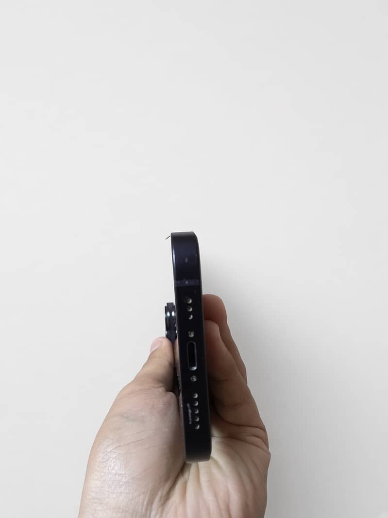 Apple iPhone 14 5
