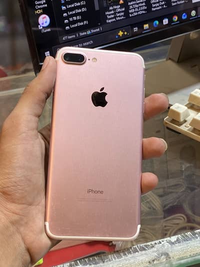 Apple iPhone 7 Plus All Ok Phone No Issues Panel Geniun