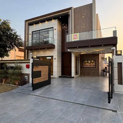13 Marla Corner House