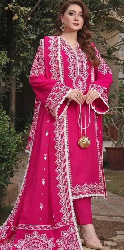 3pc Embroided suit for female Lawn Parcel are allow to open COD