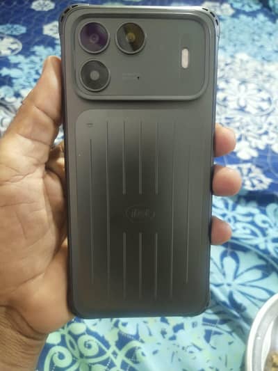 itel 4 128 .