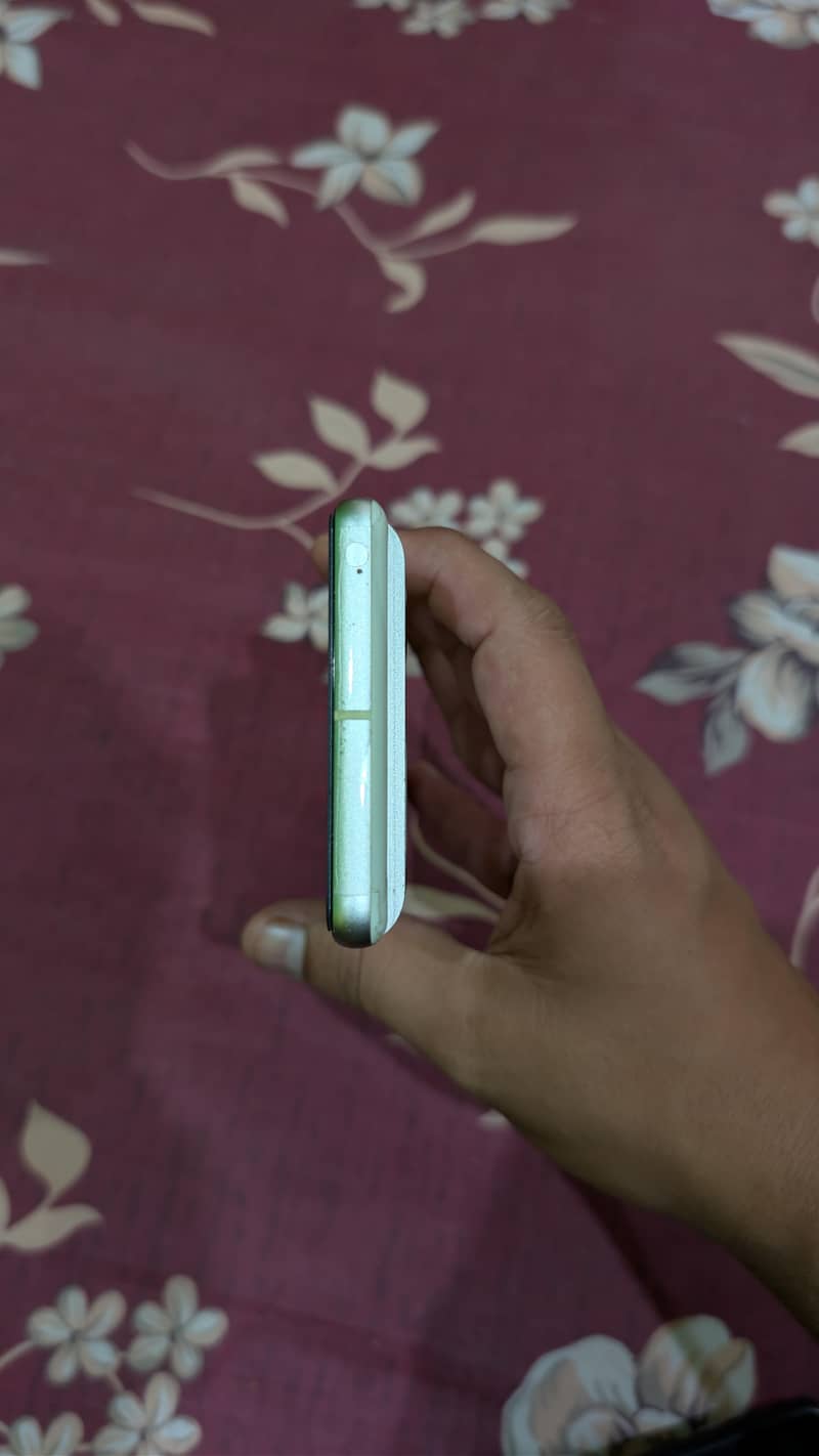 Google Pixel 7 5