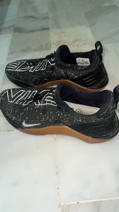 Nike metcon f shoes for sale good condition