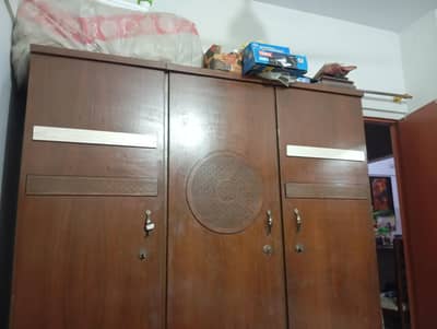 furniture me Almari bed side tables dressing mattress