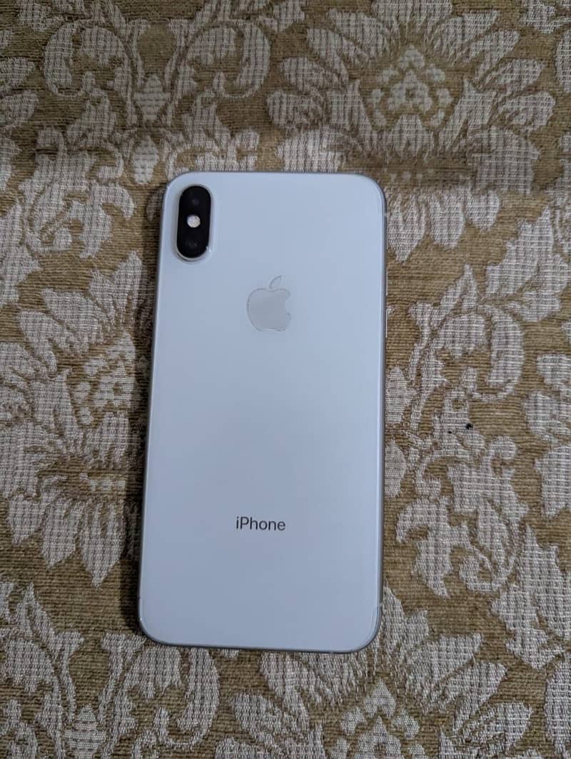 Apple iPhone XS 1