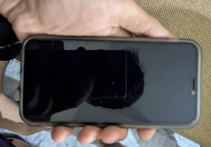 Apple iPhone XS 5