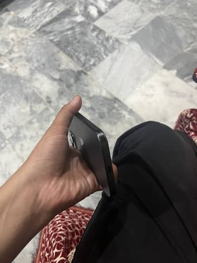 Apple iPhone 15 plus