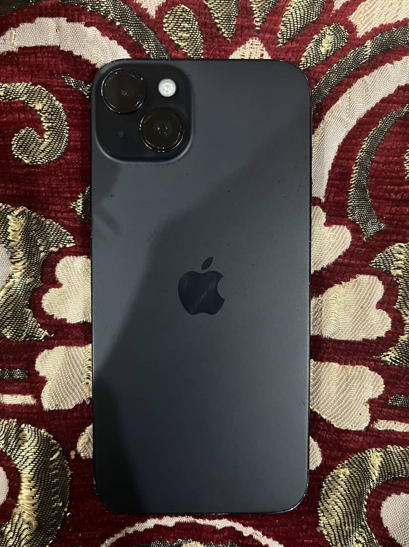 Apple iPhone 15 plus 4