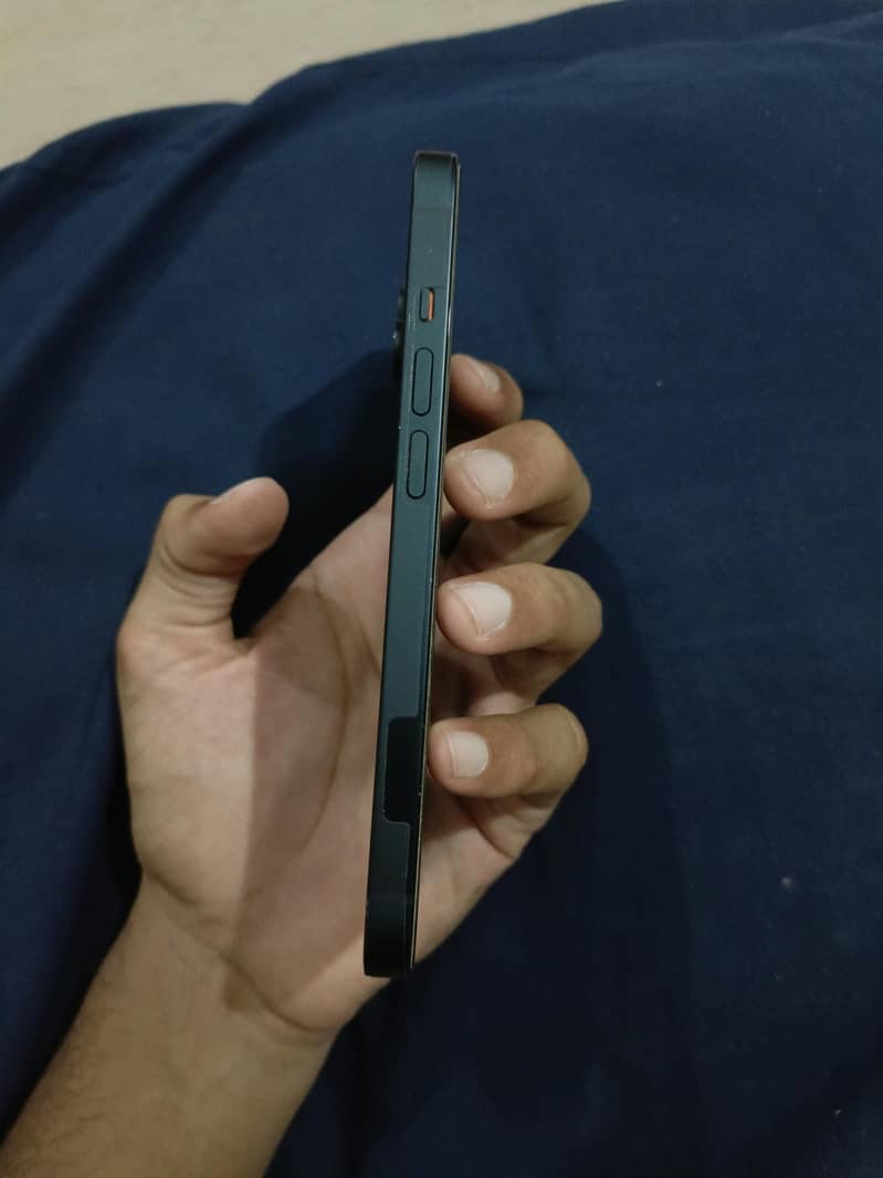 Apple iPhone 14 2