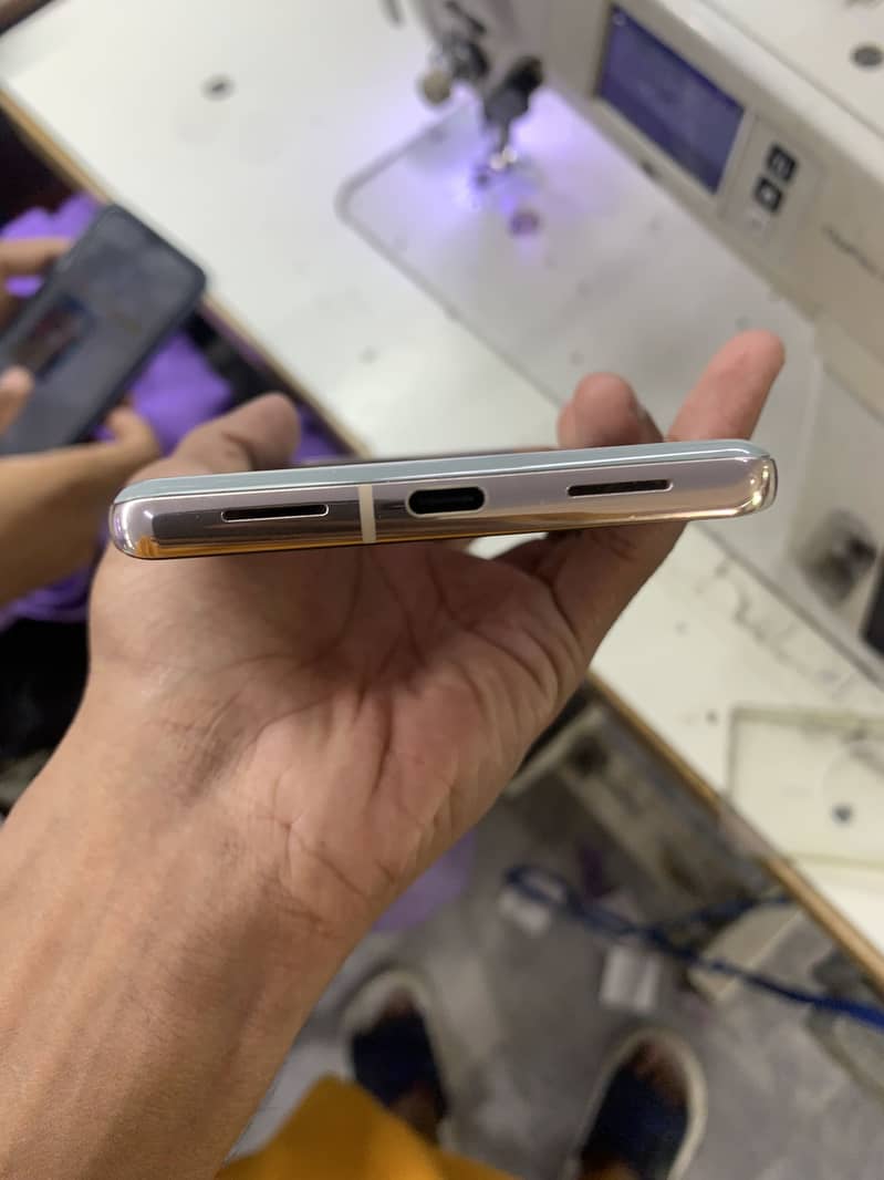 Google Pixel 7 Pro 0