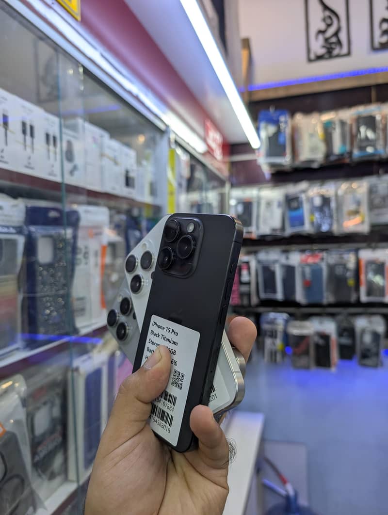 Apple iPhone 15 Pro 1