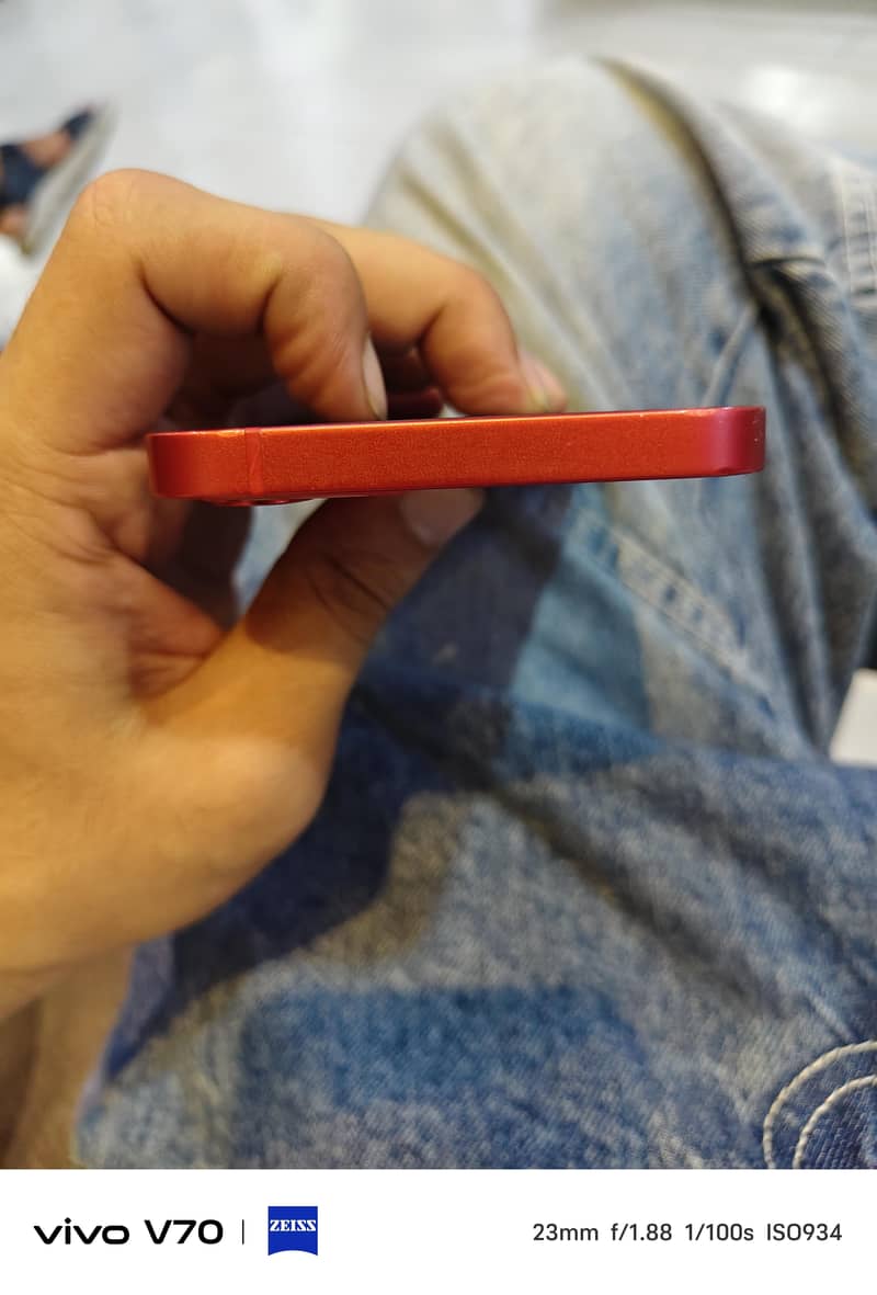 Apple iPhone 12 0
