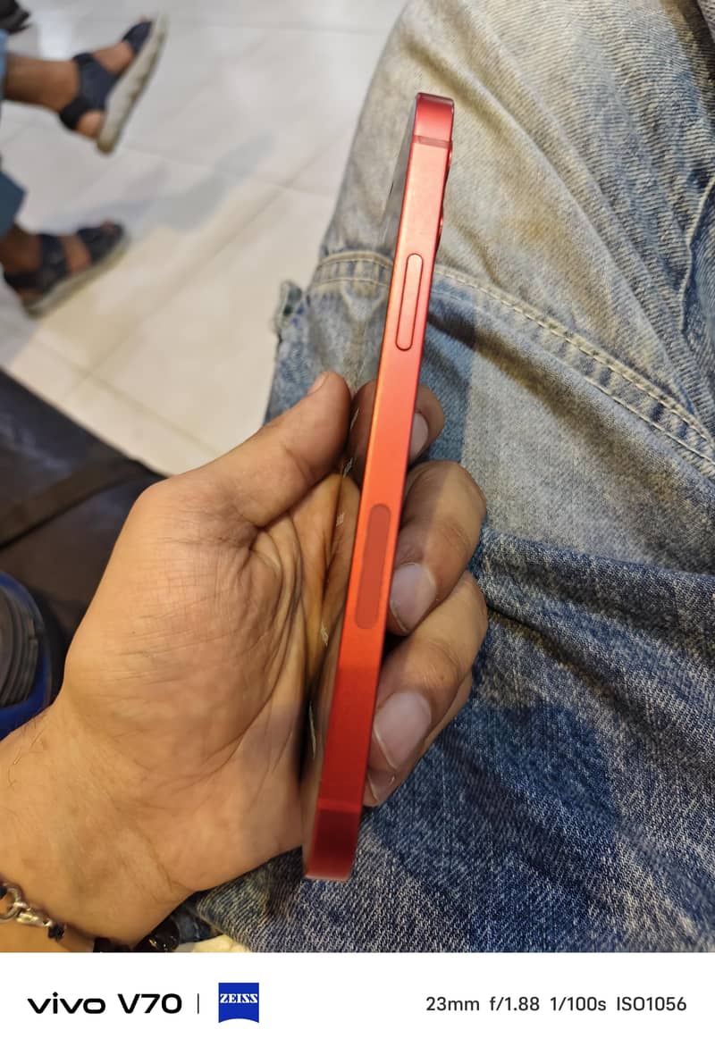 Apple iPhone 12 3
