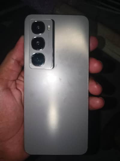 Itel City 100