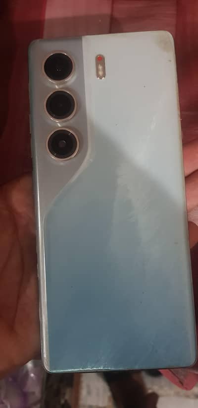 Tecno CAMON 40 Pro