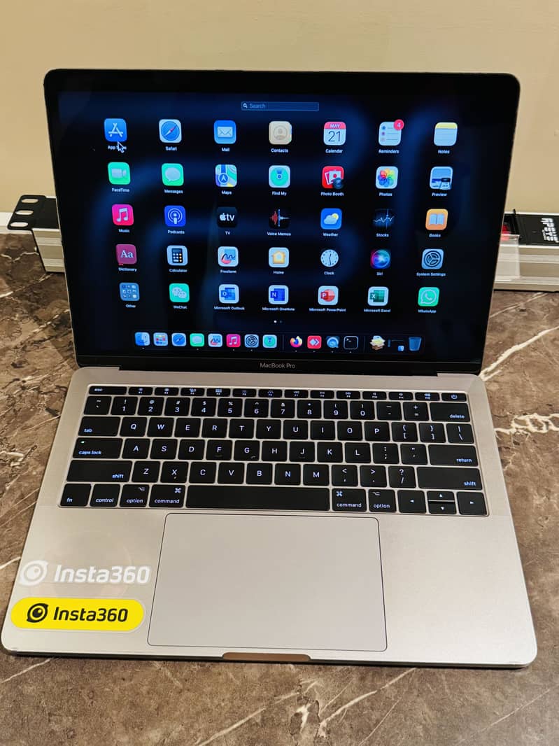 MacBook Pro 2017 2