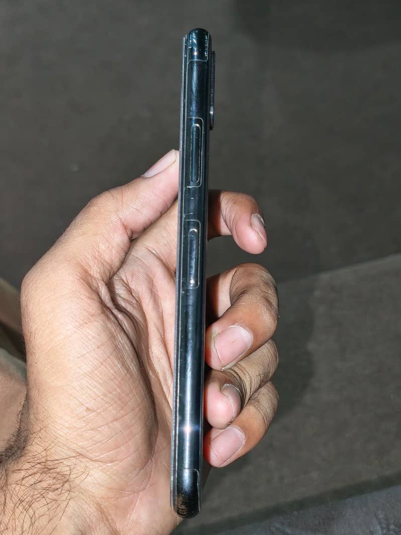 Apple iPhone X 0