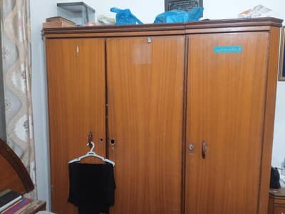 Bed. . . Almari. . . Dressing. . . . side Table
