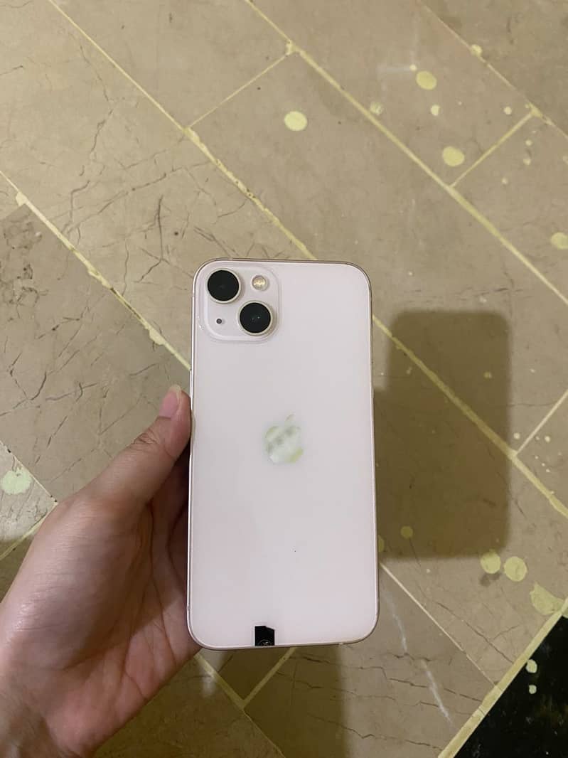 Apple iPhone 13 0