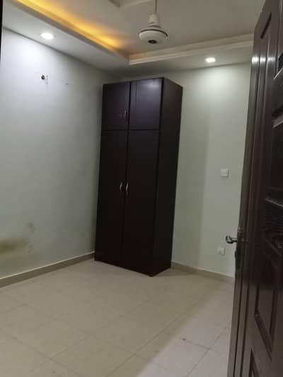 2Bed unFurnished Apartment for Rent in E-11 Islamabad