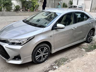 Toyota Corolla Altis 2021/ 2022 complete original no touchup