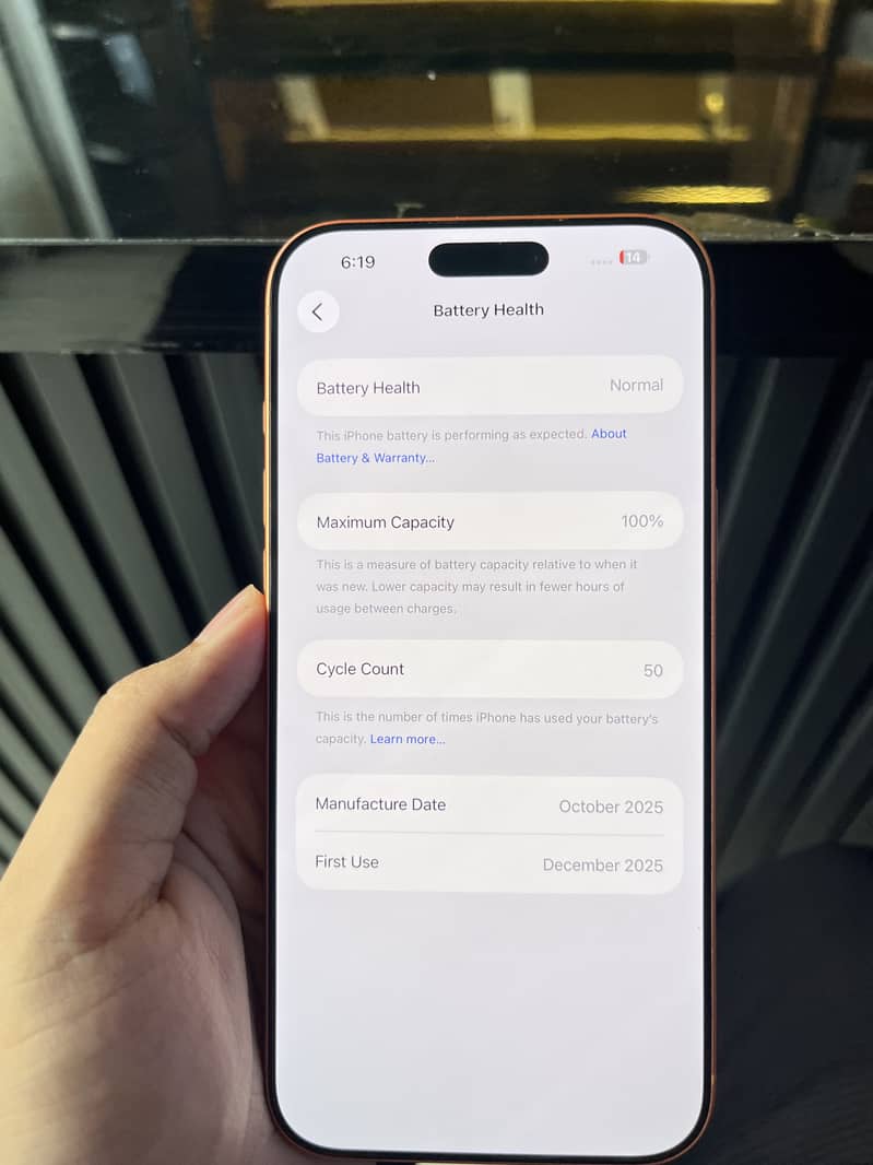 Apple iPhone 17 Pro Max 4