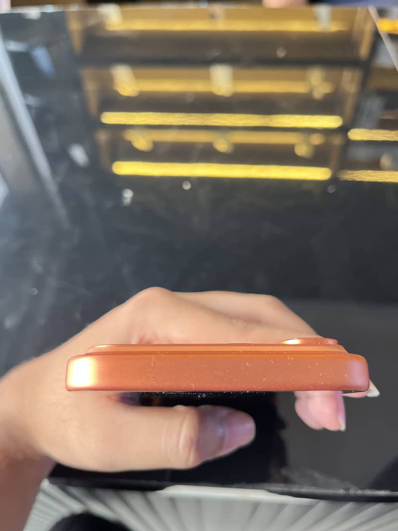Apple iPhone 17 Pro Max 5