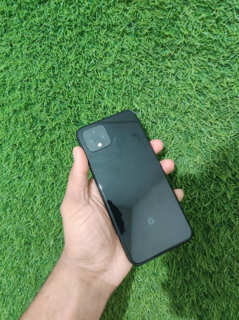 Google Pixel 4 3