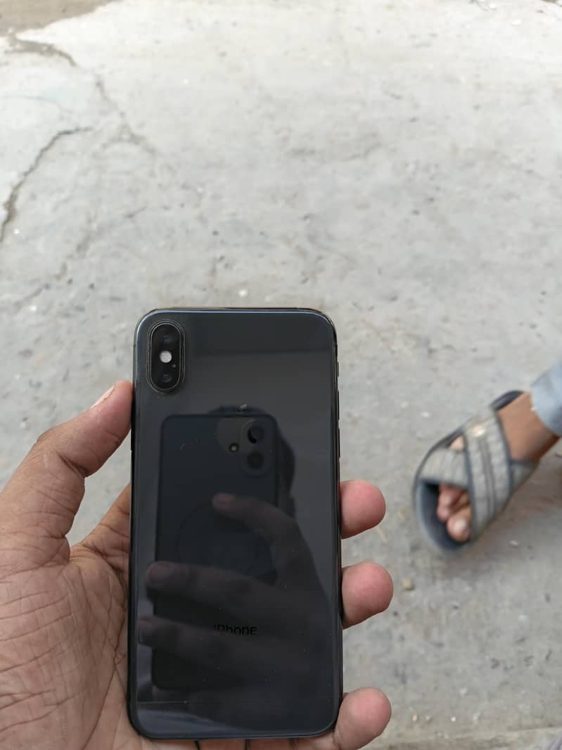 Apple iPhone X 0
